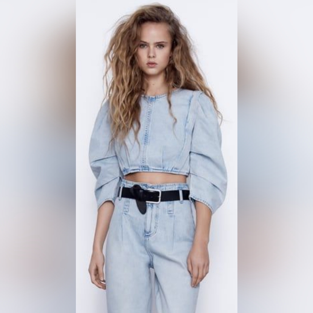 Zara Cropped Denim Top size small